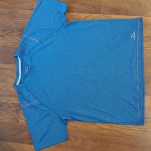 LL Bean slightly fitted tee